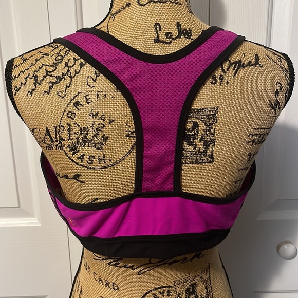 Lucy Pink and Black Front Zipper Sports Bra - Picture 3 of 3